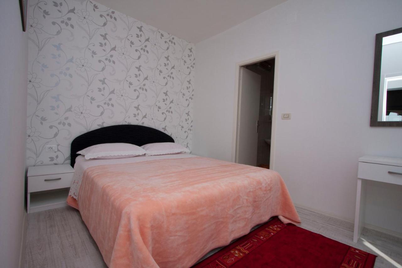 Guest House Burin 米利尼 外观 照片