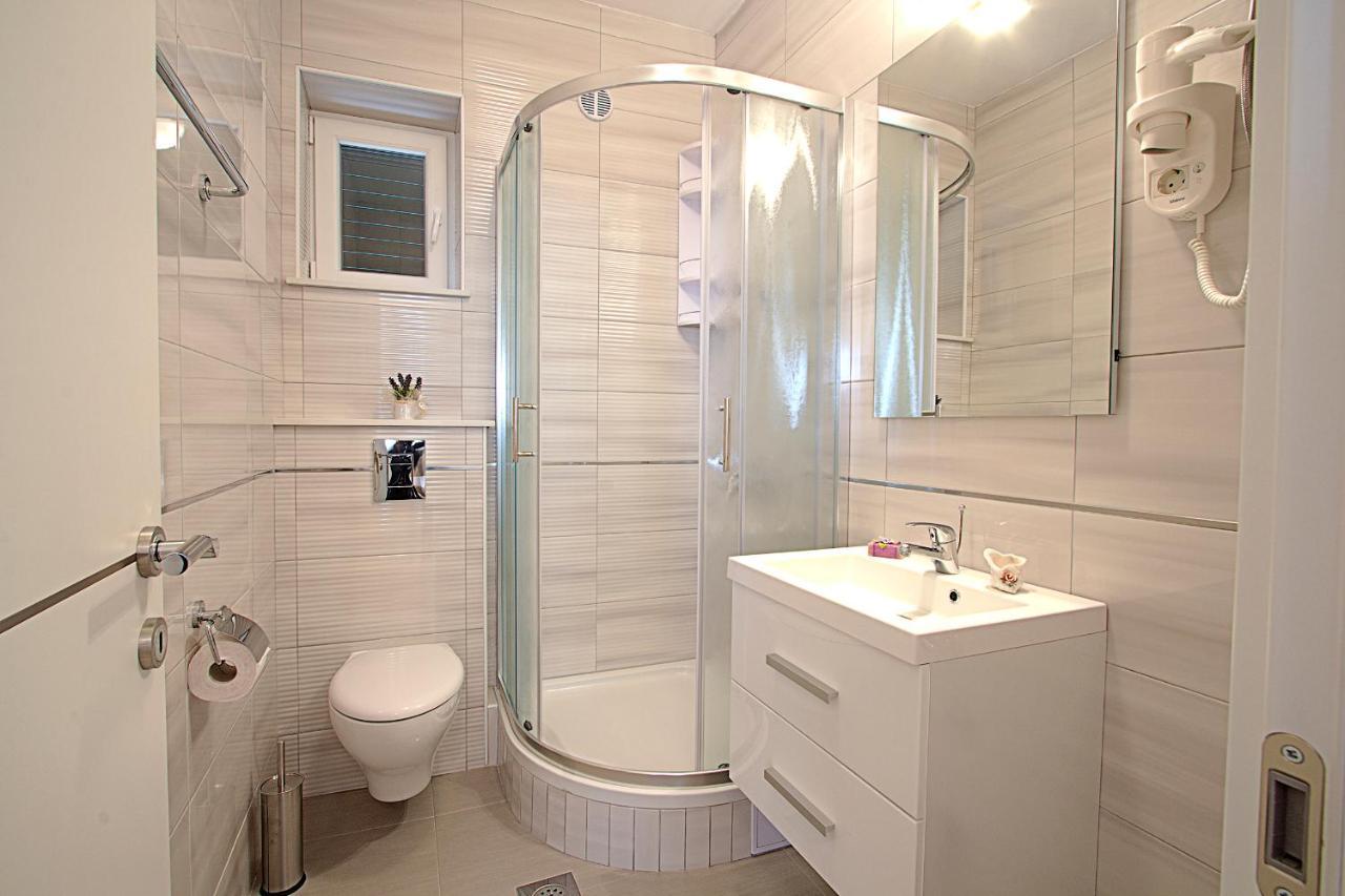 Guest House Burin 米利尼 外观 照片