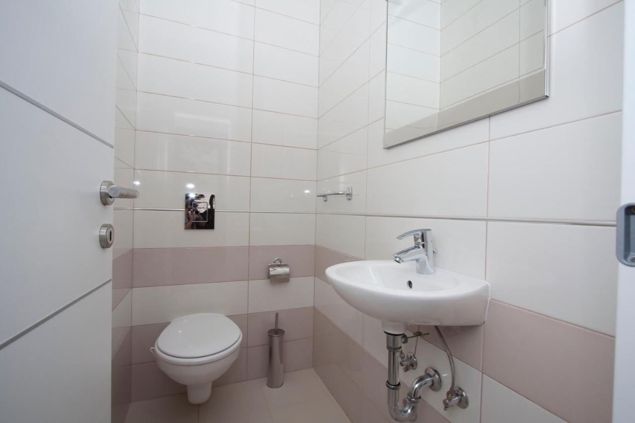 Guest House Burin 米利尼 外观 照片